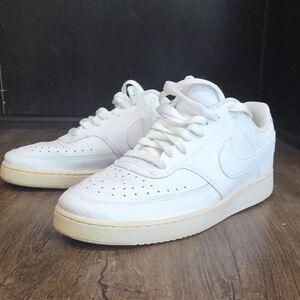 Nike Court Vision Low Triple White